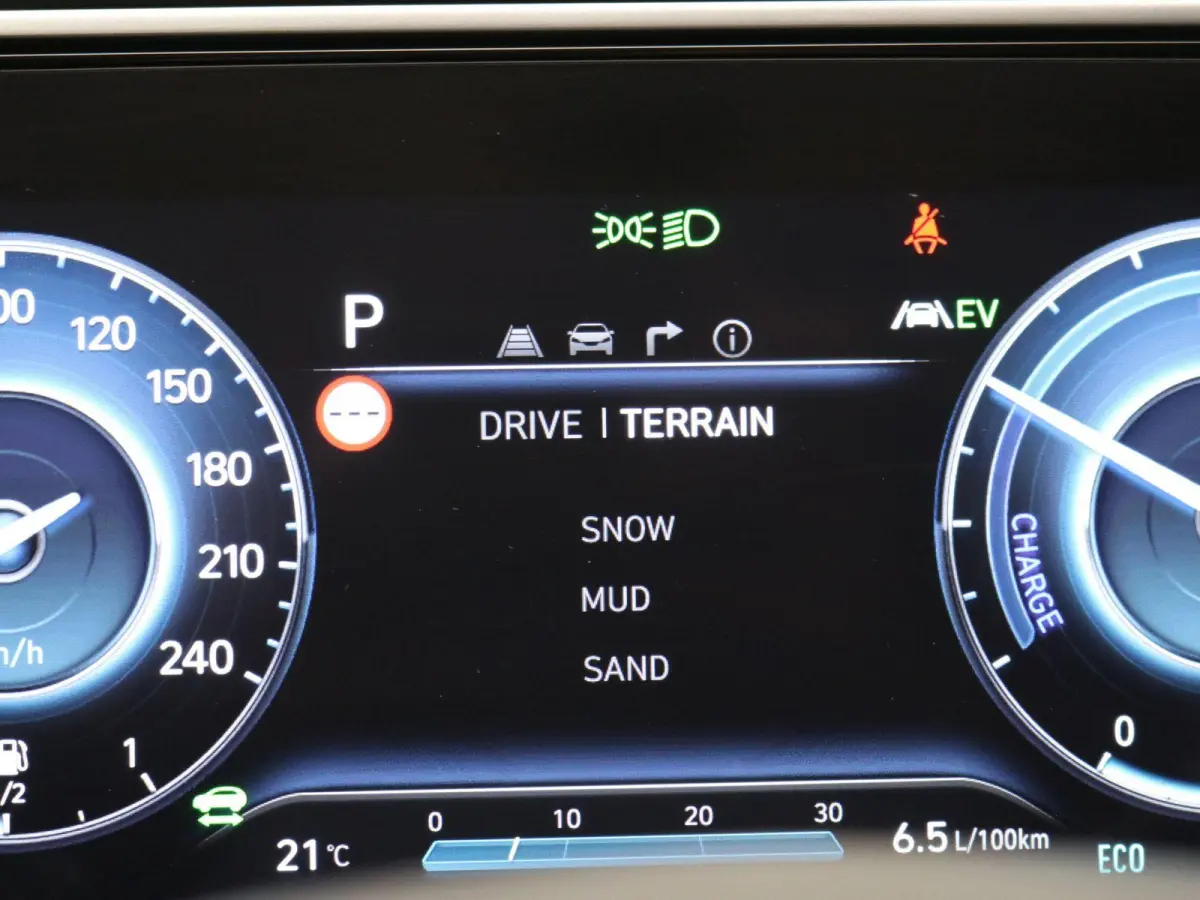 1.6 T-GDI PHEV Comfort 4WD / 1350KG Trekgewicht / Navigatie / Stoelverwarming voor / Airco Climate Control /