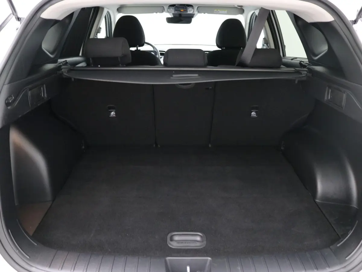 1.6 T-GDI PHEV Comfort 4WD / 1350KG Trekgewicht / Navigatie / Stoelverwarming voor / Airco Climate Control /