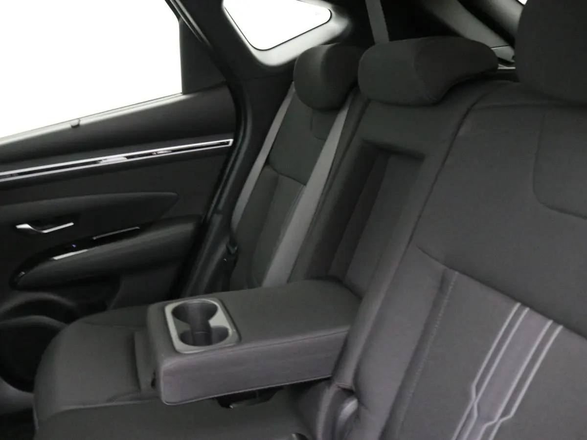 1.6 T-GDI PHEV Comfort 4WD / 1350KG Trekgewicht / Navigatie / Stoelverwarming voor / Airco Climate Control /