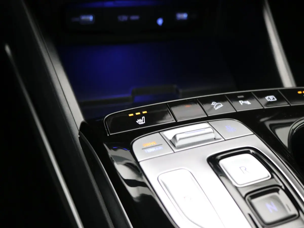 1.6 T-GDI PHEV Comfort 4WD / 1350KG Trekgewicht / Navigatie / Stoelverwarming voor / Airco Climate Control /