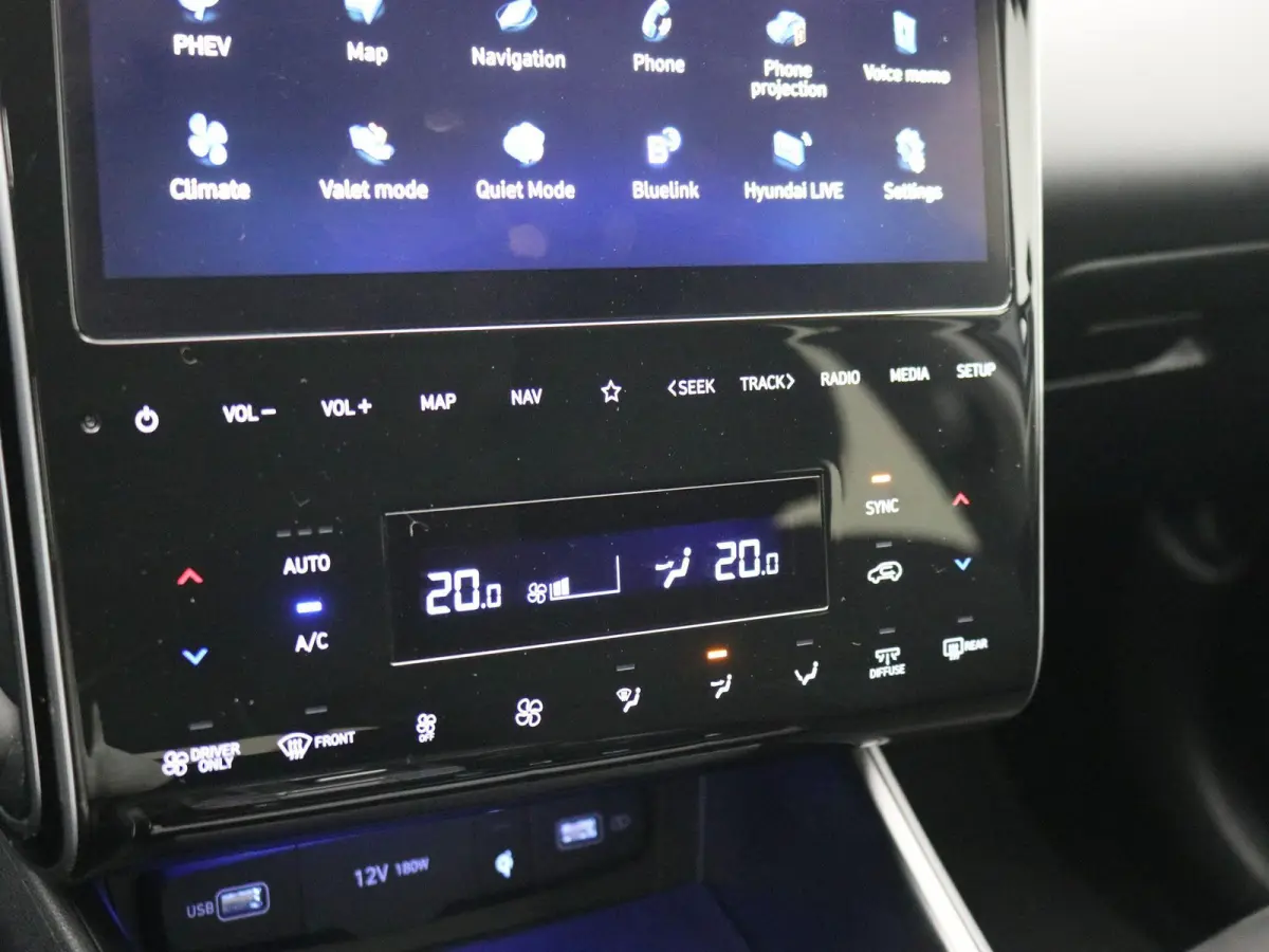 1.6 T-GDI PHEV Comfort 4WD / 1350KG Trekgewicht / Navigatie / Stoelverwarming voor / Airco Climate Control /