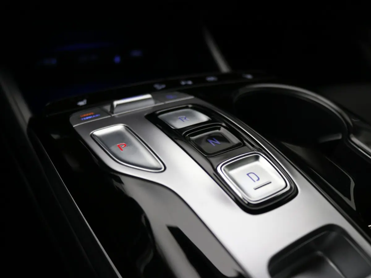 1.6 T-GDI PHEV Comfort 4WD / 1350KG Trekgewicht / Navigatie / Stoelverwarming voor / Airco Climate Control /