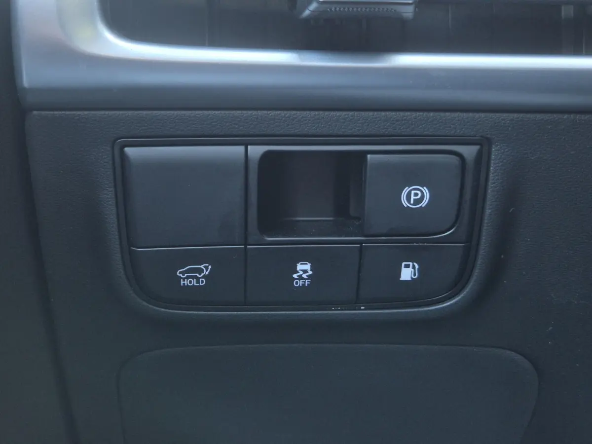 1.6 T-GDI PHEV Comfort Smart / Facelift Model / Head Up Display  / Trekgewicht 1210 kg / Elektrische achterklep / Stuur- & Stoelverwarming / Achteruitrijcamera / Adaptief cruise control / EA