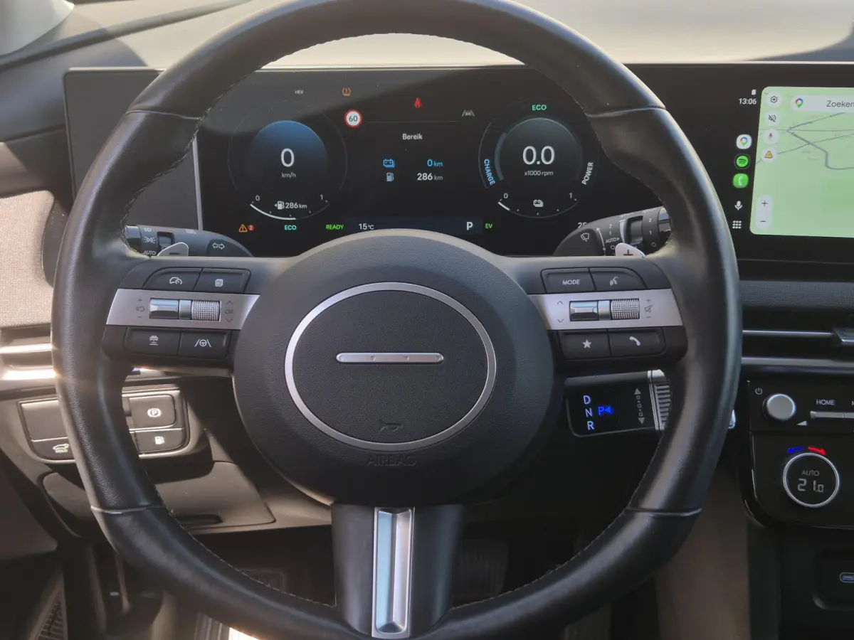 1.6 T-GDI PHEV Comfort Smart / Facelift Model / Head Up Display  / Trekgewicht 1210 kg / Elektrische achterklep / Stuur- & Stoelverwarming / Achteruitrijcamera / Adaptief cruise control / EA