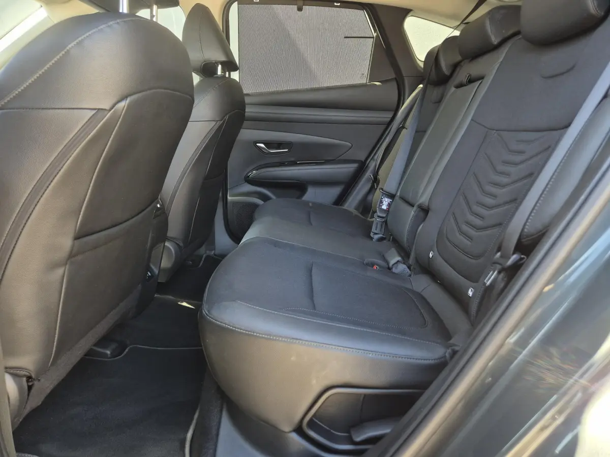 1.6 T-GDI PHEV Comfort Smart / Facelift Model / Head Up Display  / Trekgewicht 1210 kg / Elektrische achterklep / Stuur- & Stoelverwarming / Achteruitrijcamera / Adaptief cruise control / EA