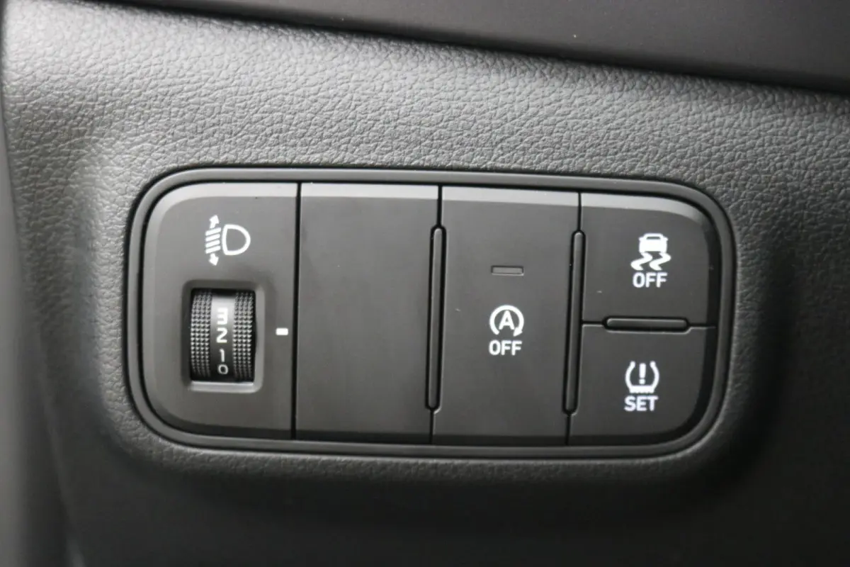1.0 T-GDI Comfort / Prijs is rijklaar / Apple & Android Carplay / Cruise Control / Lane Assist / LMV / 5 Jaar fabrieksgarantie / Navigatie / Airco /