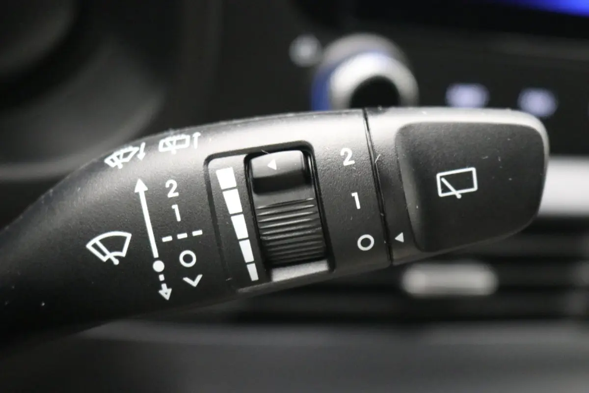 1.0 T-GDI Comfort / Prijs is rijklaar / Apple & Android Carplay / Cruise Control / Lane Assist / LMV / 5 Jaar fabrieksgarantie / Navigatie / Airco /