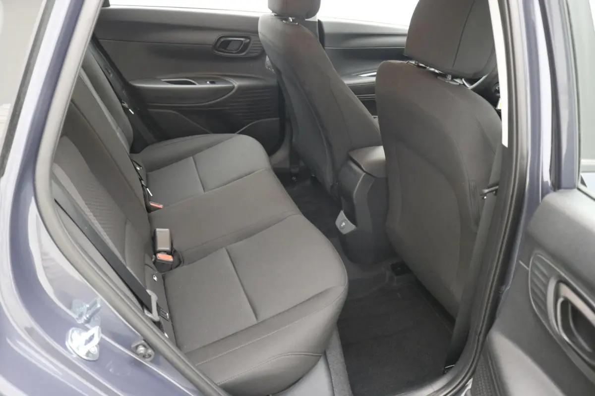 1.0 T-GDI Comfort / Prijs is rijklaar / Apple & Android Carplay / Cruise Control / Lane Assist / LMV / 5 Jaar fabrieksgarantie / Navigatie / Airco /