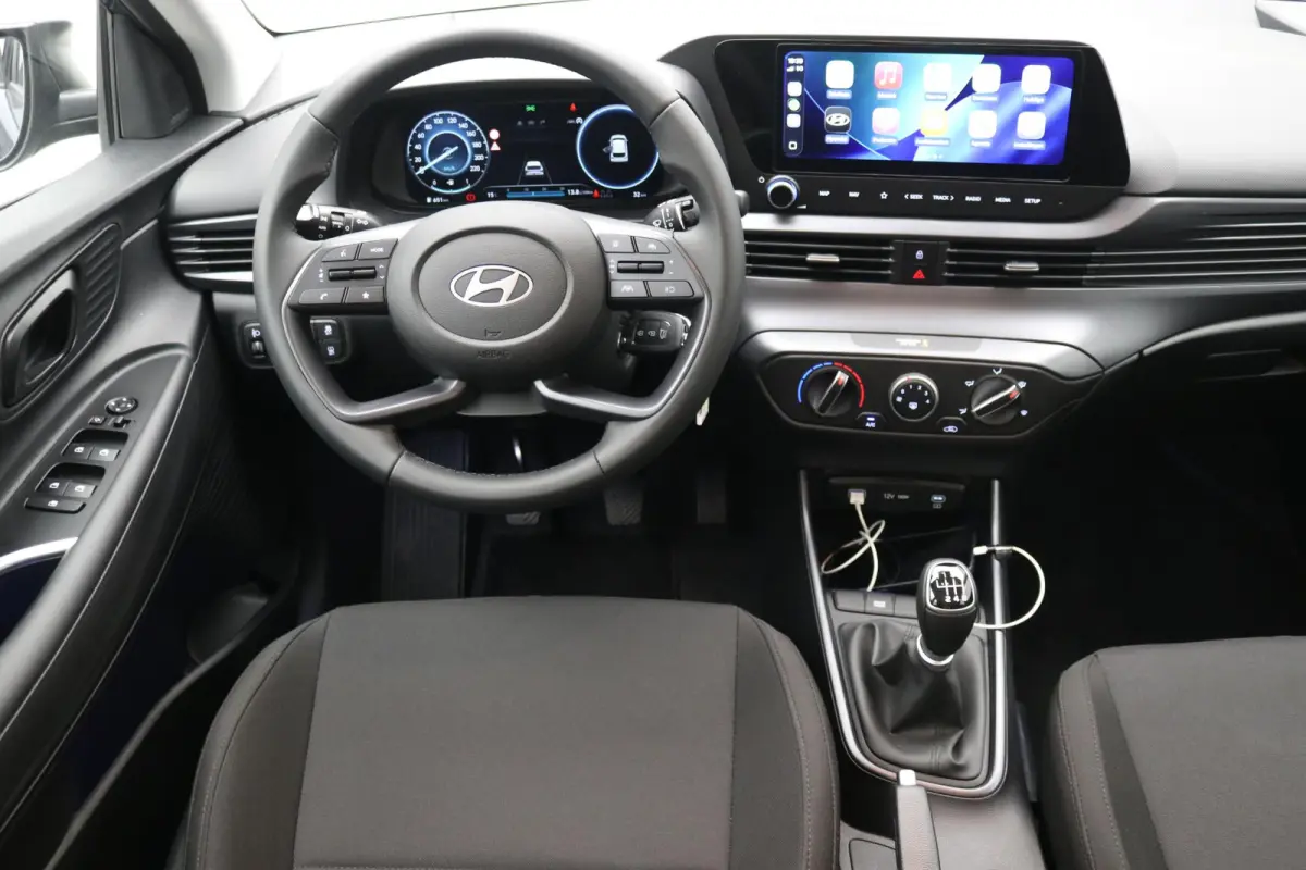1.0 T-GDI Comfort / Prijs is rijklaar / Apple & Android Carplay / Cruise Control / Lane Assist / LMV / 5 Jaar fabrieksgarantie / Navigatie / Airco /