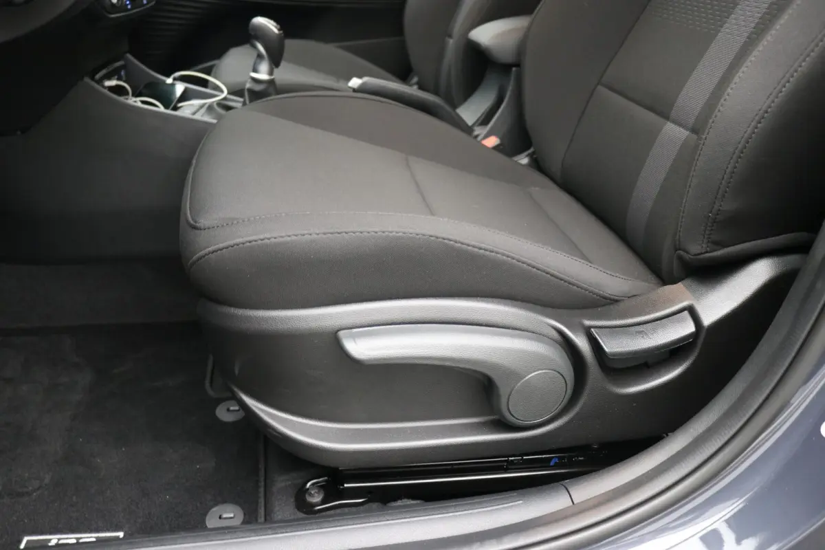 1.0 T-GDI Comfort / Prijs is rijklaar / Apple & Android Carplay / Cruise Control / Lane Assist / LMV / 5 Jaar fabrieksgarantie / Navigatie / Airco /