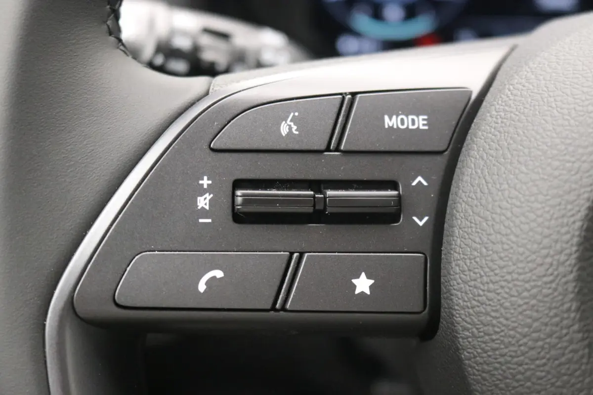 1.0 T-GDI Comfort / Prijs is rijklaar / Apple & Android Carplay / Cruise Control / Lane Assist / LMV / 5 Jaar fabrieksgarantie / Navigatie / Airco /