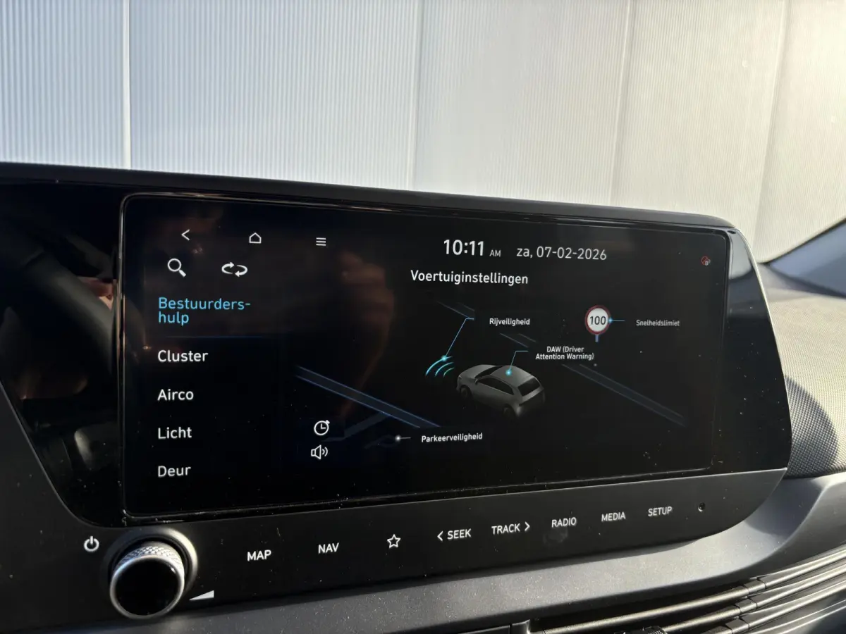 1.0 T-GDI Comfort / Prijs is rijklaar /  MY 26 / Navigatie / Achteruitrijcamera / Airco / Cruise Control / LED Dagrijverlichting / LMV / Apple CarPaly & Android Auto /