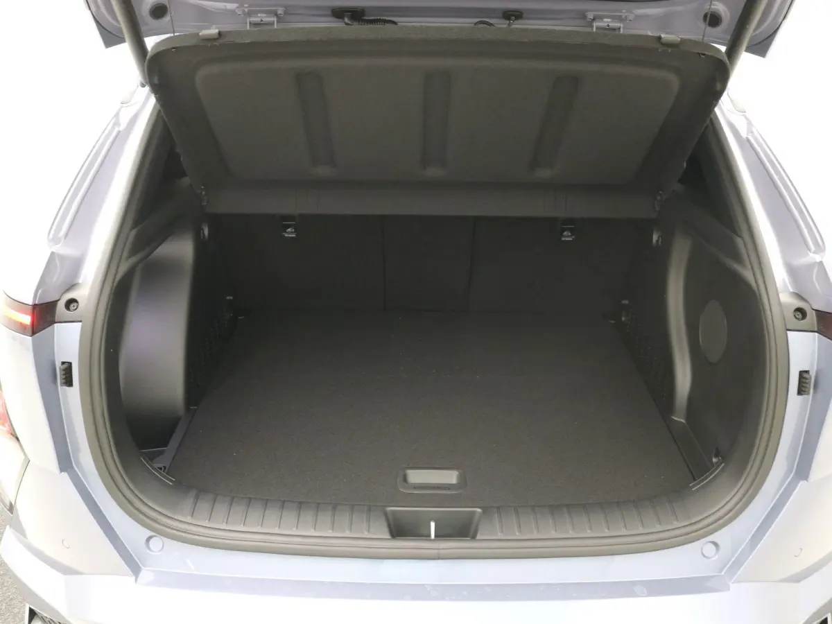 1.6 GDI HEV N Line / N-Line interieur & Exterieur / Leer-Alcantara / Adaptieve Cruise Control / 18" LMV / Stoelverwarming & koeling voor / Full Option /