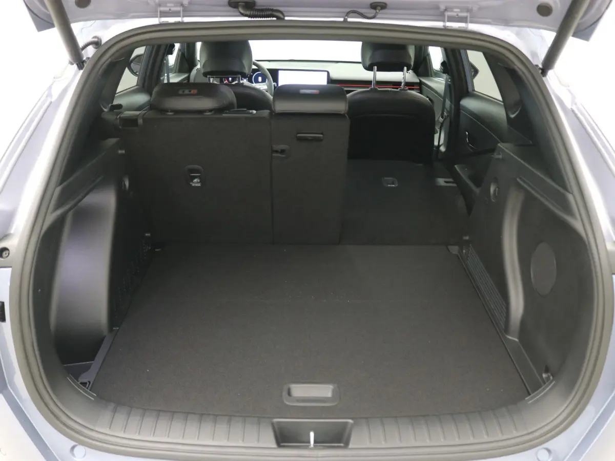 1.6 GDI HEV N Line / N-Line interieur & Exterieur / Leer-Alcantara / Adaptieve Cruise Control / 18" LMV / Stoelverwarming & koeling voor / Full Option /