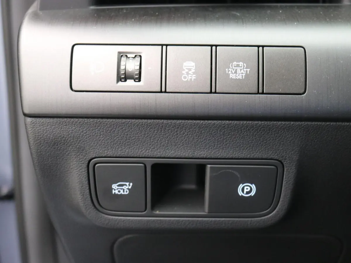 1.6 GDI HEV N Line / N-Line interieur & Exterieur / Leer-Alcantara / Adaptieve Cruise Control / 18" LMV / Stoelverwarming & koeling voor / Full Option /