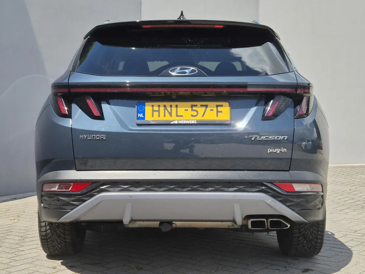 1.6 T-GDI PHEV Premium 4WD / Dealer onderhouden / All season banden / Elektrische achterklep / Stuur- Stoel & Achterbank verwarming / Trekgewicht 1350 kg / Stoelventilatie / Adaptief cruise 