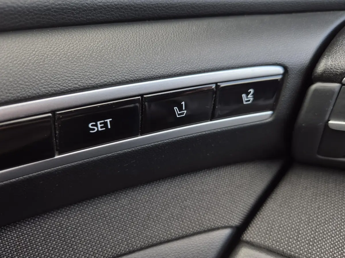 1.6 T-GDI PHEV Premium 4WD / Dealer onderhouden / All season banden / Elektrische achterklep / Stuur- Stoel & Achterbank verwarming / Trekgewicht 1350 kg / Stoelventilatie / Adaptief cruise 