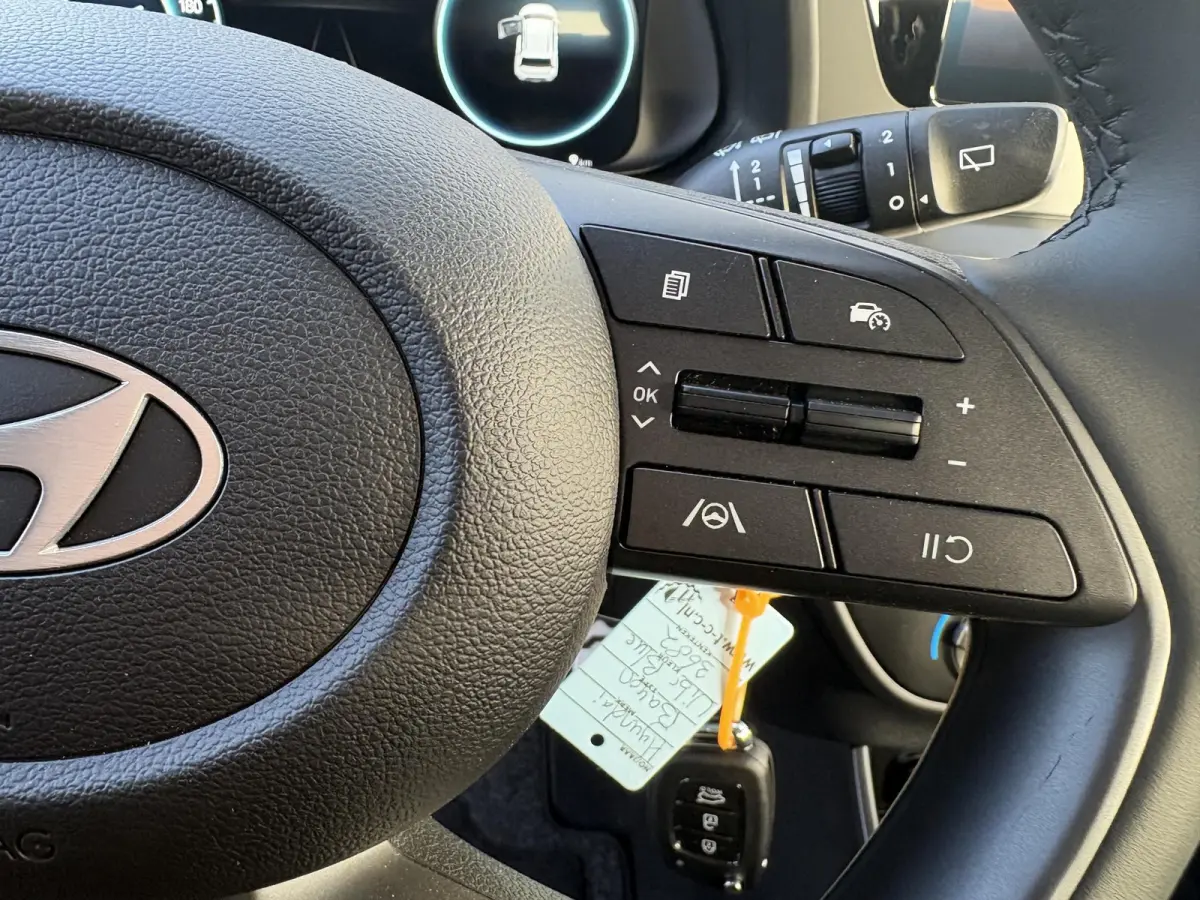1.0 T-GDI Comfort / Prijs is een rijklaarprijs / Navigatie / Achteruitrijcamera / Airco / Cruise Control / LED Dagrijverlichting / LMV / Apple CarPaly & Android Auto /