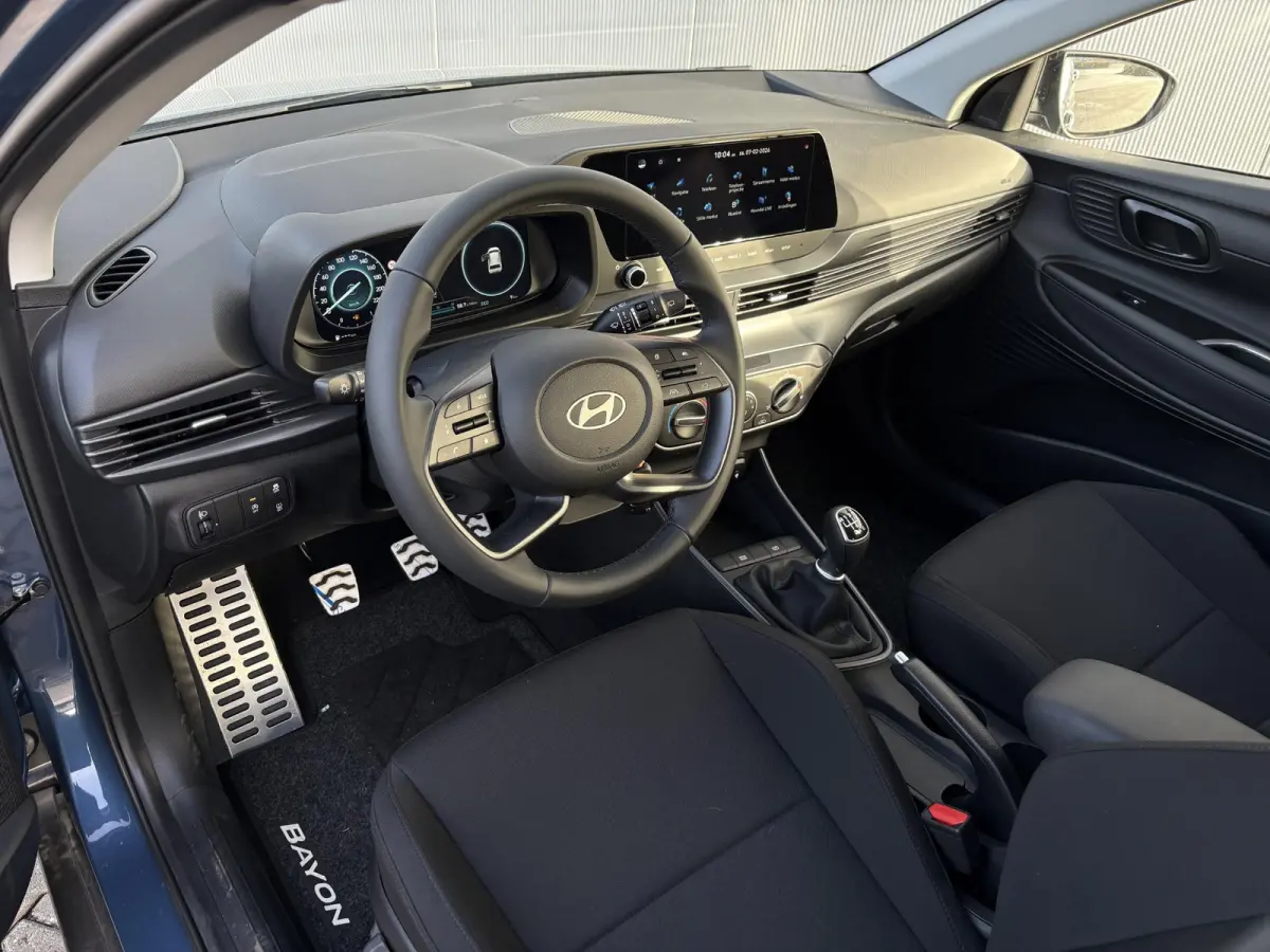 1.0 T-GDI Comfort / Prijs is een rijklaarprijs / Navigatie / Achteruitrijcamera / Airco / Cruise Control / LED Dagrijverlichting / LMV / Apple CarPaly & Android Auto /