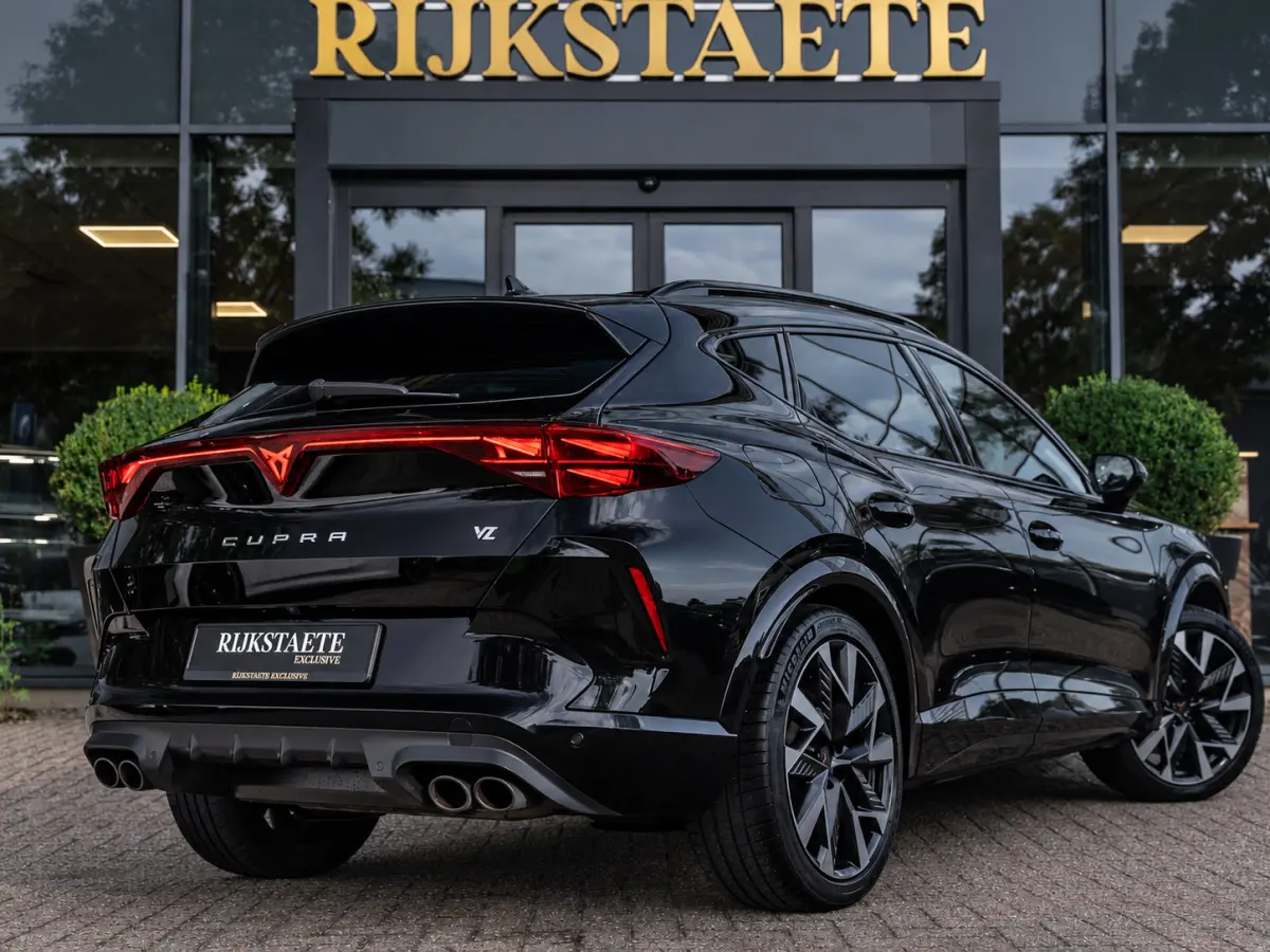 VZ 2.0 TSI 4DRIVE|PANO|ACC|19''|FACELIFT