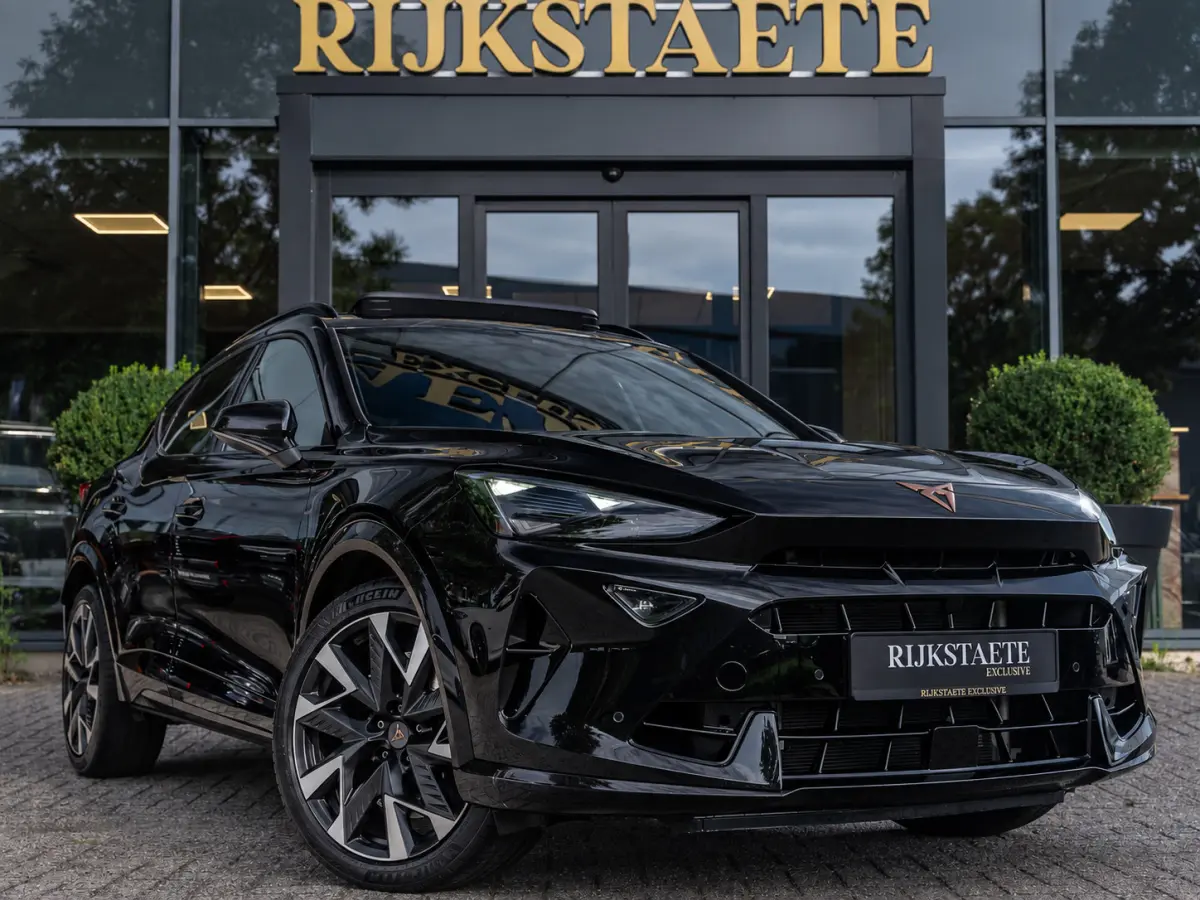 VZ 2.0 TSI 4DRIVE|PANO|ACC|19''|FACELIFT