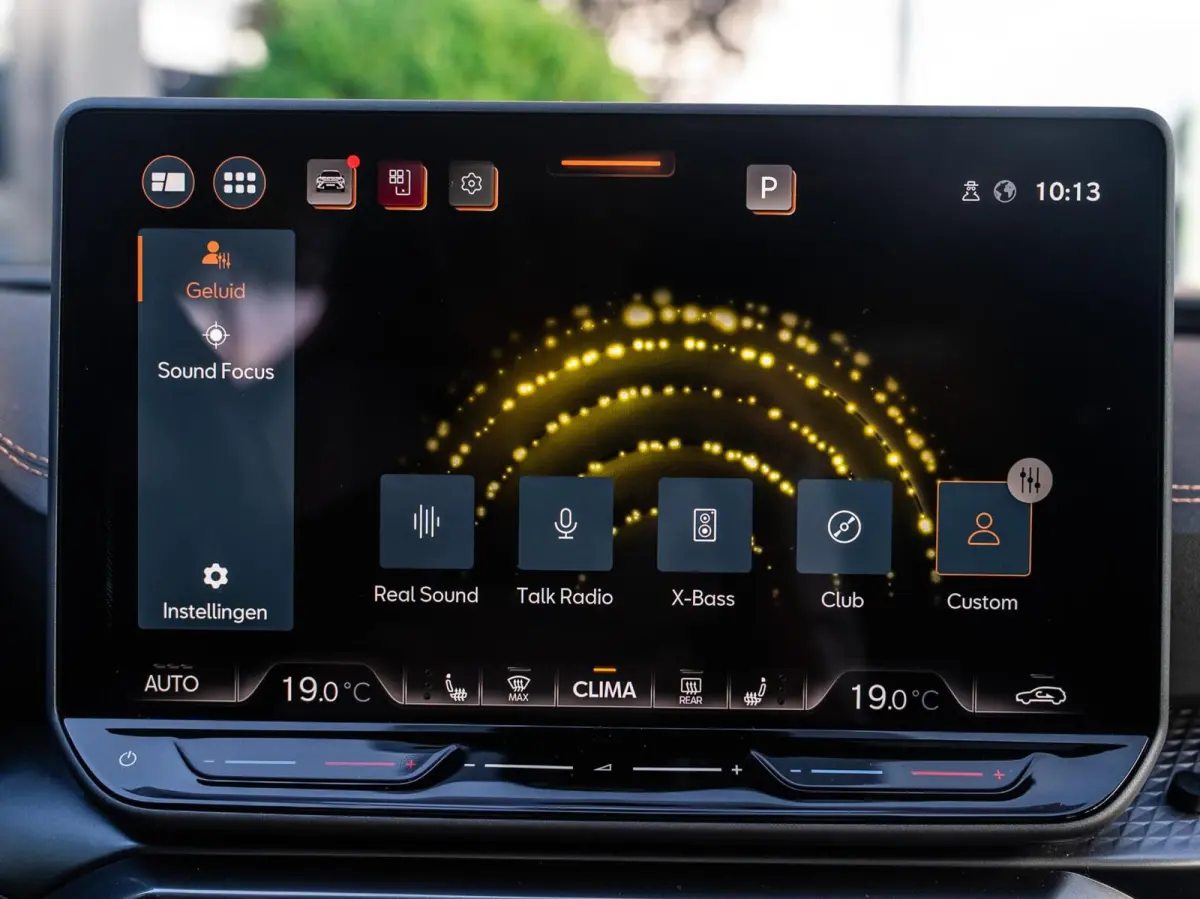 VZ 2.0 TSI 4DRIVE|PANO|ACC|19''|FACELIFT