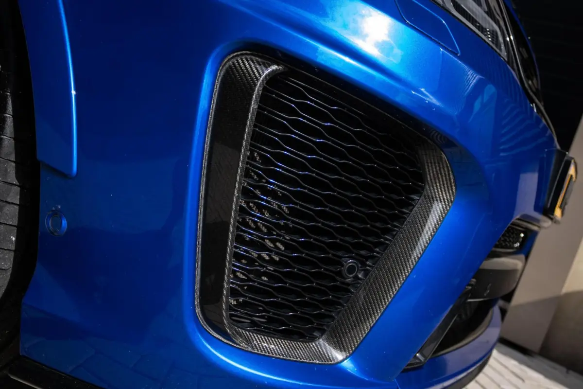 SVR 5.0 V8 SC | PANO | TREKHAAK | ALCANTARA HEMEL | MERIDIAN | FULL OPTION