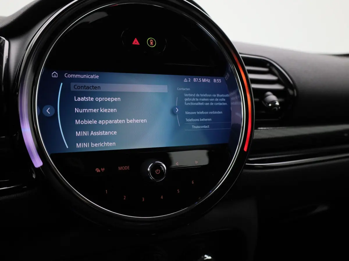 1.5 Cooper Classic Business Edition | STOELVERWARMING | BLUETOOTH | ACHTERUITRIJCAMERA | LED VERLICHTING | LEDER |  PARKEERSENSOREN | KEYLESS | NAVIGATIE | CRUISE CONTROL |