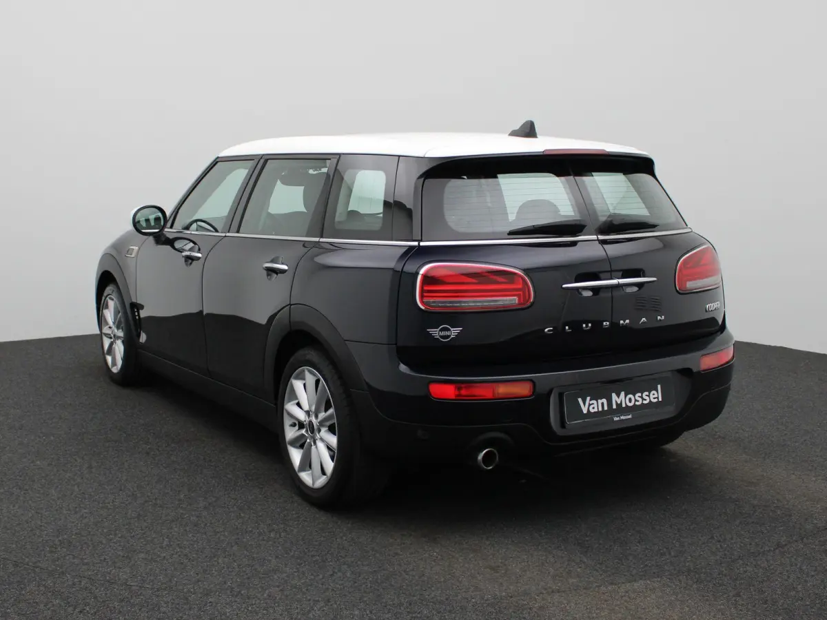 1.5 Cooper Classic Business Edition | STOELVERWARMING | BLUETOOTH | ACHTERUITRIJCAMERA | LED VERLICHTING | LEDER |  PARKEERSENSOREN | KEYLESS | NAVIGATIE | CRUISE CONTROL |