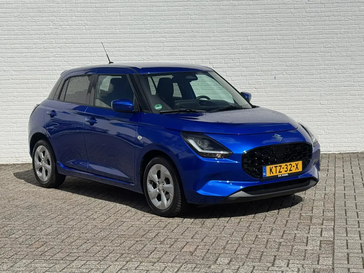 1.2 Select Smart Hybrid AUTOMAAT Camera Carplay Clima Adaptive cruise Navigatie Led