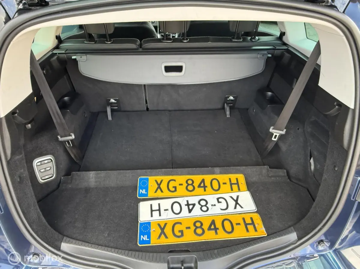 1.3 TCe Bose 7p. Trekhk Camera Gr-Navi
