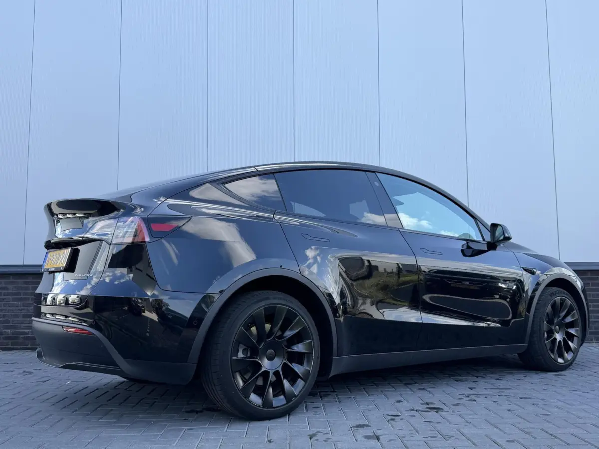 Long Range AWD 75 kWh