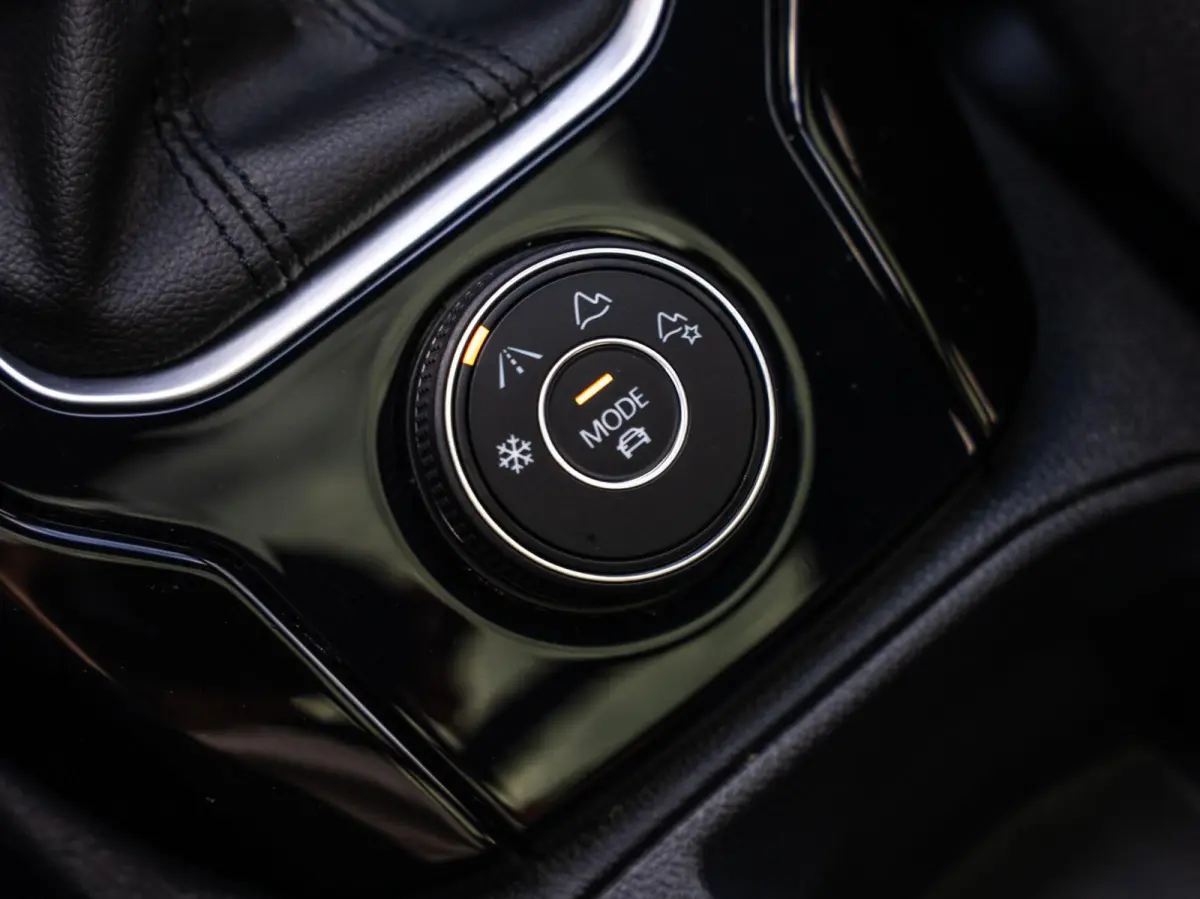 R 2.0 TSI 4Motion|PANO|AKRA|BEATS|FACELIFT