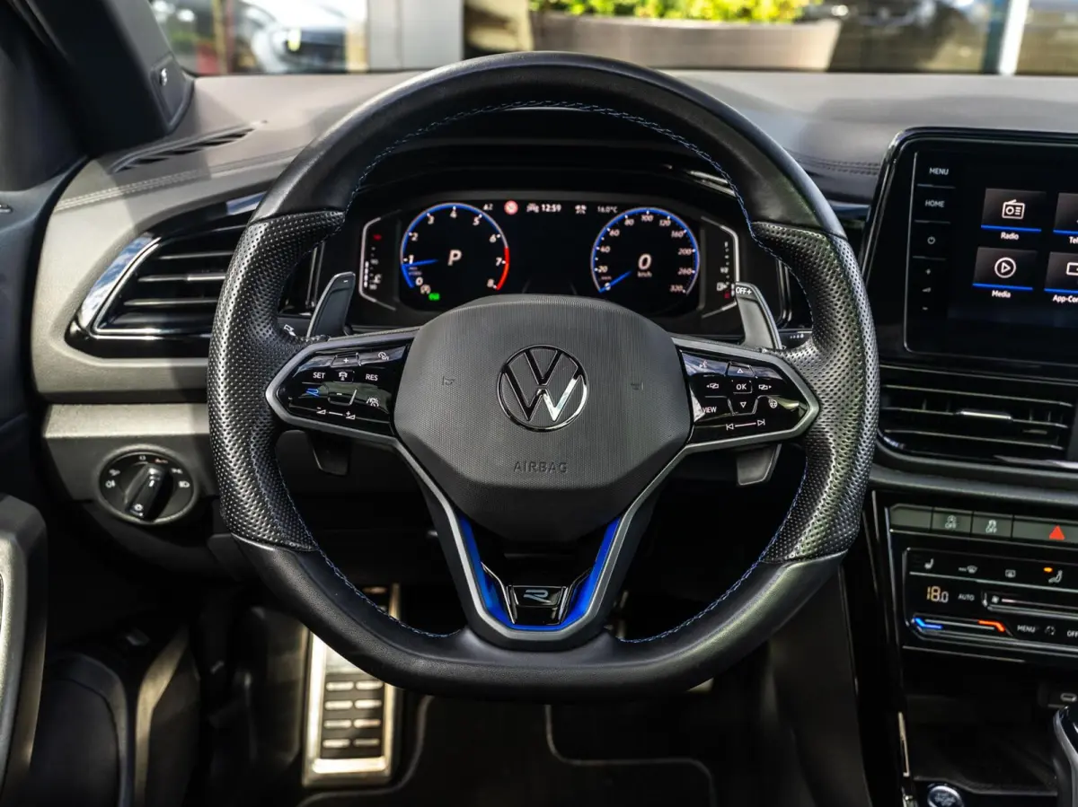 R 2.0 TSI 4Motion|PANO|AKRA|BEATS|FACELIFT
