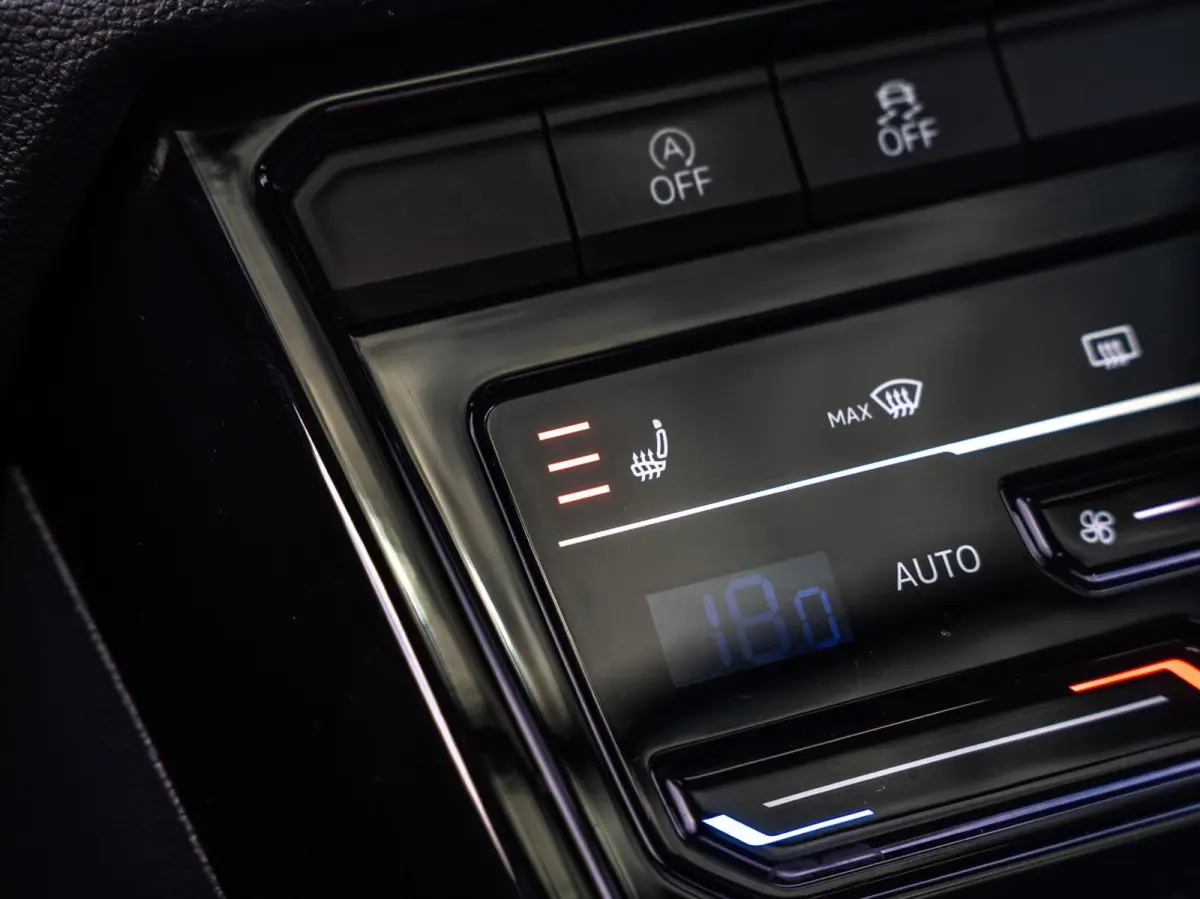 R 2.0 TSI 4Motion|PANO|AKRA|BEATS|FACELIFT