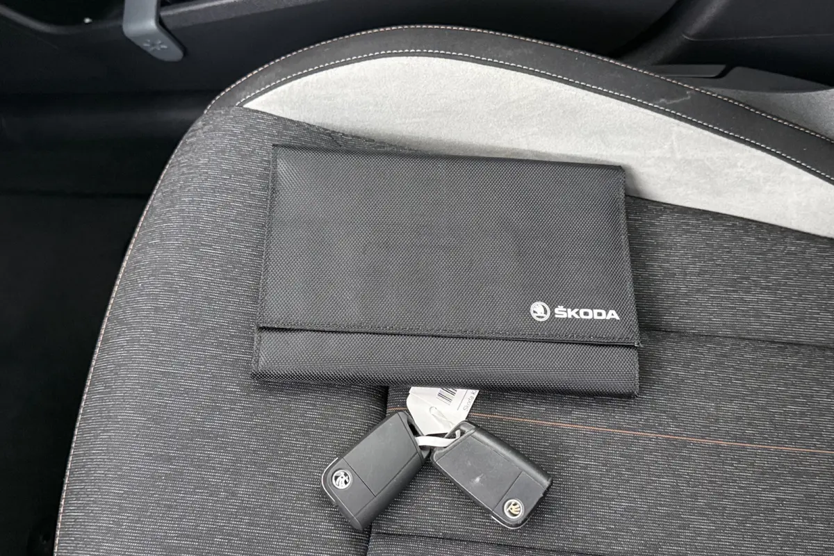1.0 TSI Business+ Trekhaak Half-Leder Digi.Dash Stoelverw.