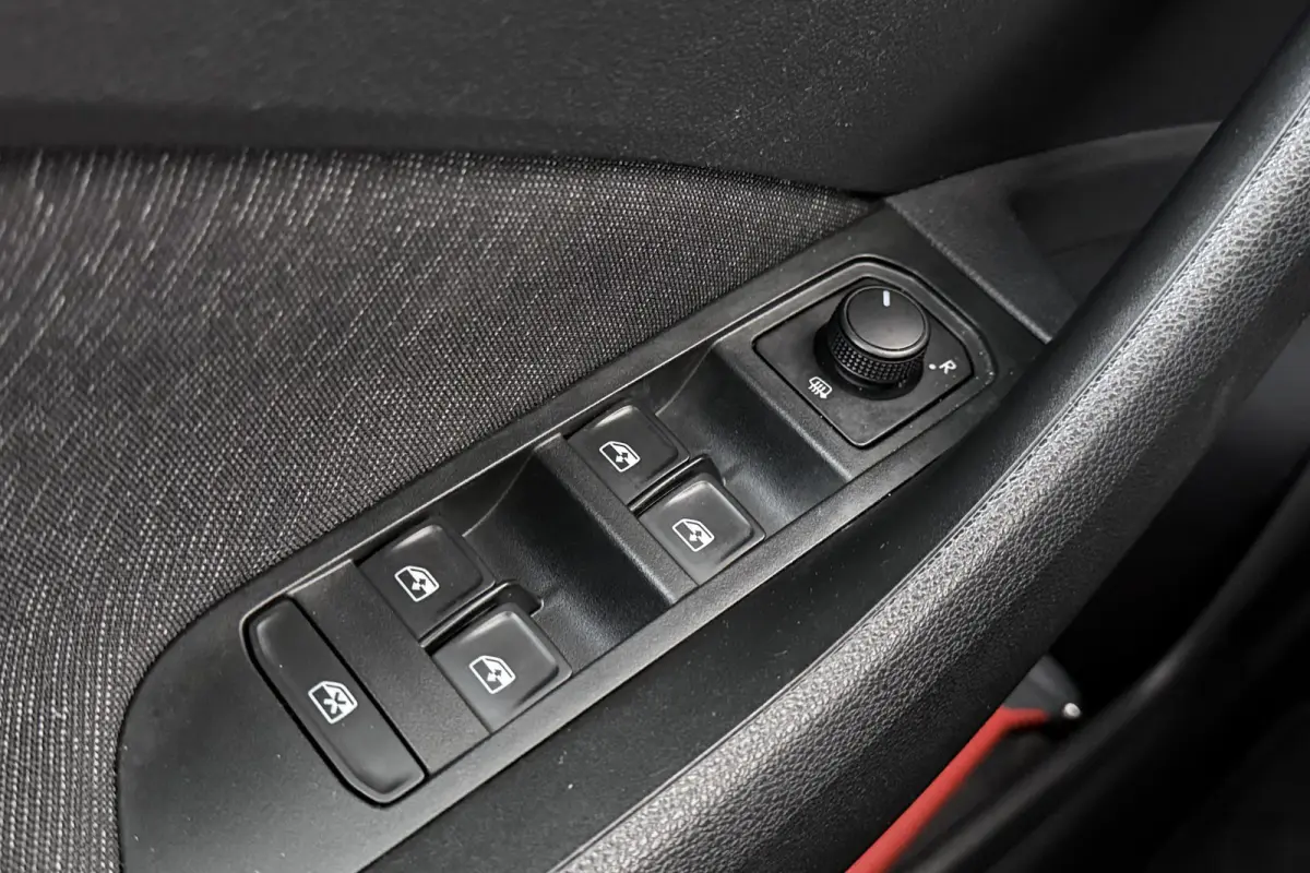 1.0 TSI Business+ Trekhaak Half-Leder Digi.Dash Stoelverw.
