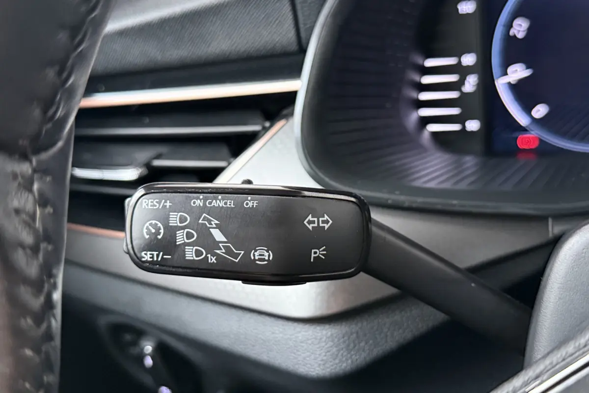 1.0 TSI Business+ Trekhaak Half-Leder Digi.Dash Stoelverw.