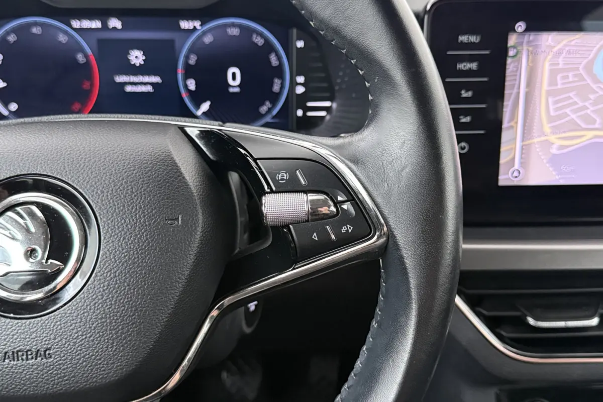 1.0 TSI Business+ Trekhaak Half-Leder Digi.Dash Stoelverw.