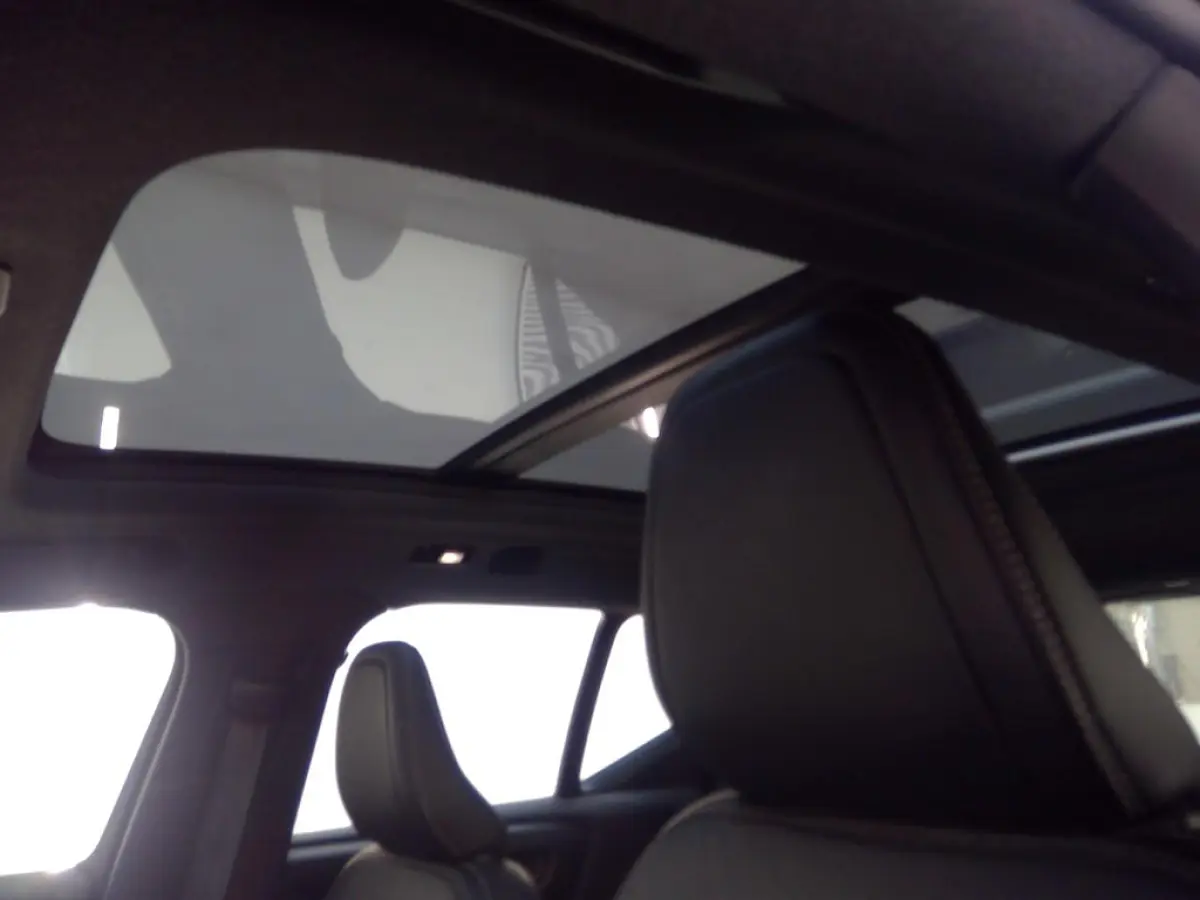 P8 408PK AWD R-Design VOL LEER | SOH 90,4% | PANO | 360° CAM | BLIS + CTA