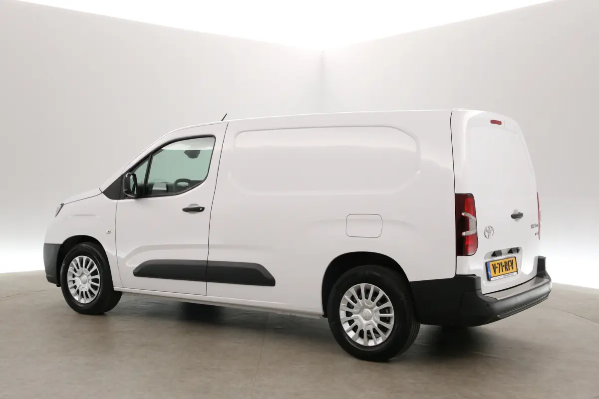 e-Proace Challenger 50 kWh | Snelladen | Airco | Camera | Virtual | 3 Zits | Cruise | Carplay | Parkeersens.