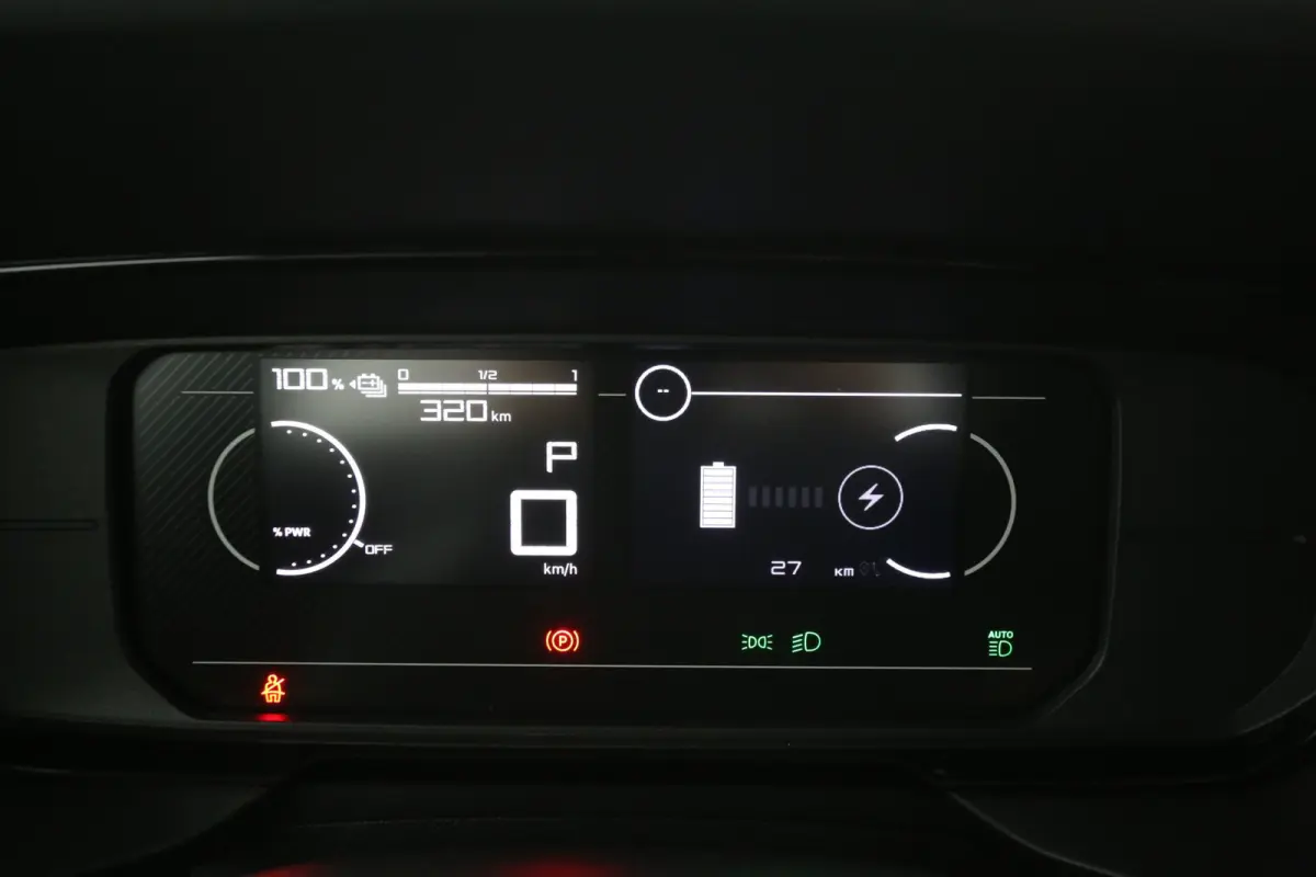 e-Proace Challenger 50 kWh | Snelladen | Airco | Camera | Virtual | 3 Zits | Cruise | Carplay | Parkeersens.