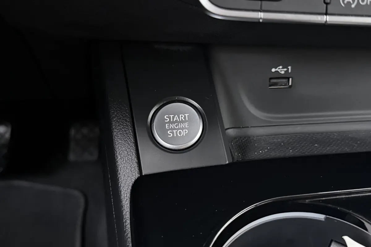 2.0 Aut. TFSI Advanced Edition Digi.Dash Sportstoelen Carplay
