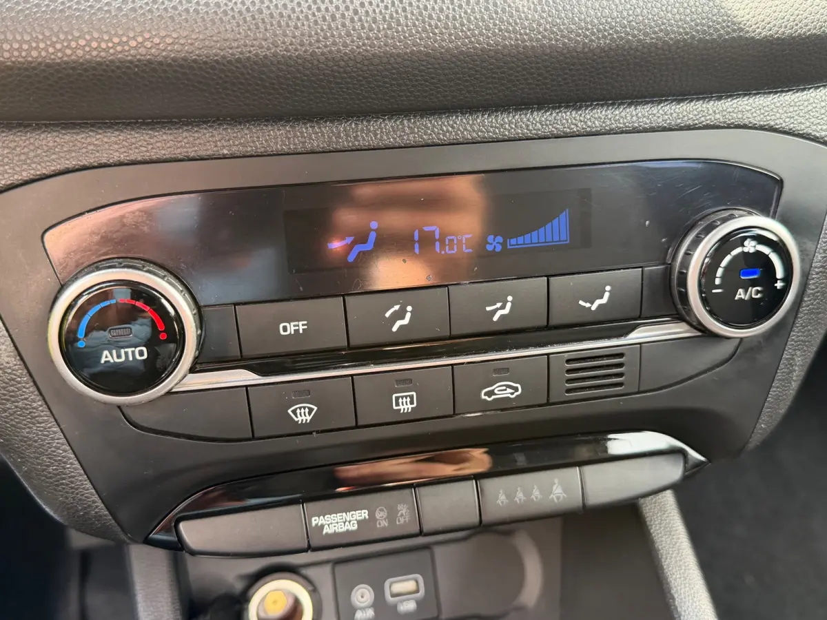 1.0 T-GDI Comfort|2e Eigenaar|Climate|Cruise|Navi|Camera|PDC|Bleutooth|N.A.P|Apk tot 26-01-2027|