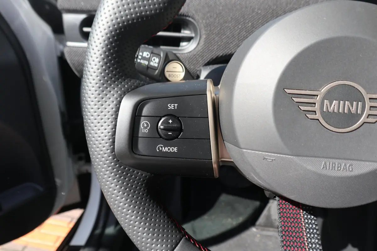 Cooper C | John Cooper Works uitvoering + Pakket M