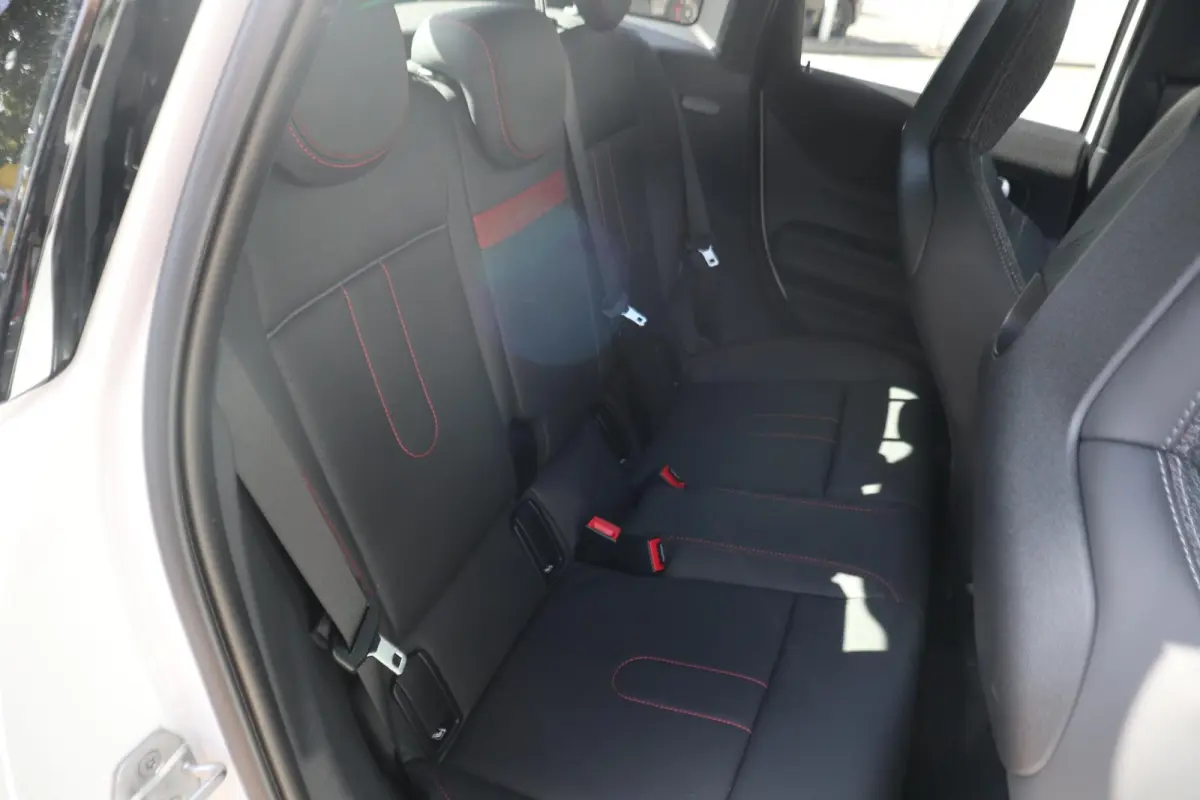 Cooper C | John Cooper Works uitvoering + Pakket M