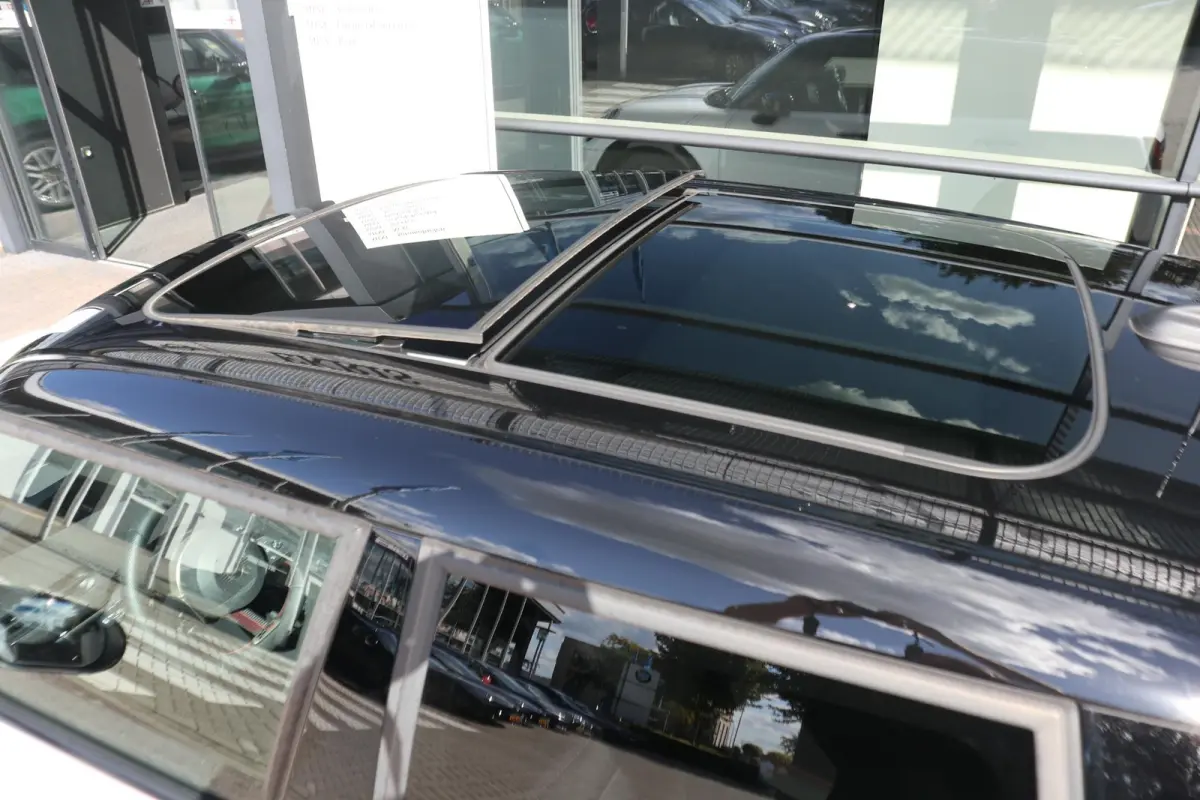 Cooper C | John Cooper Works uitvoering + Pakket M