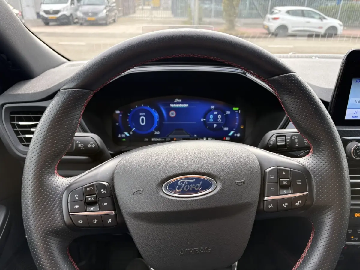 2.5 PHEV ST-Line X