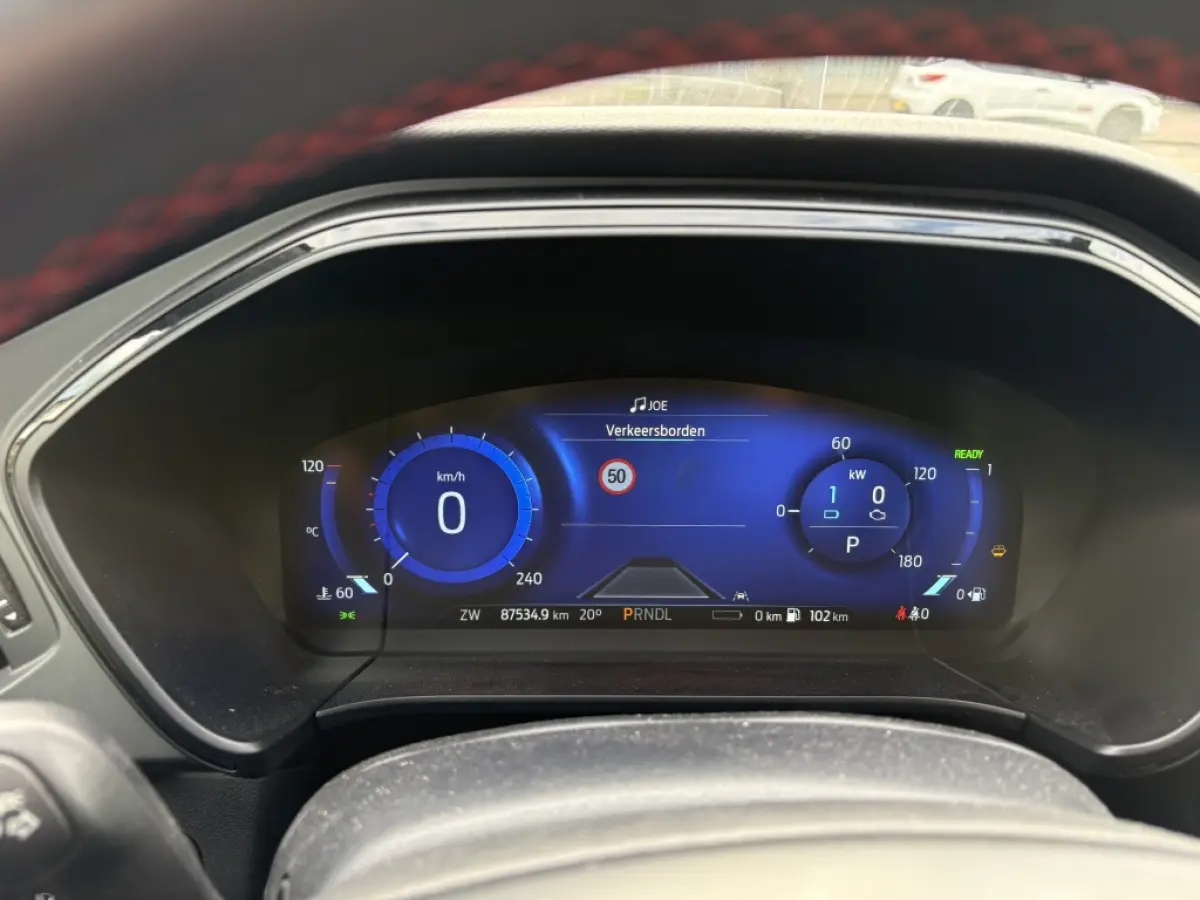 2.5 PHEV ST-Line X