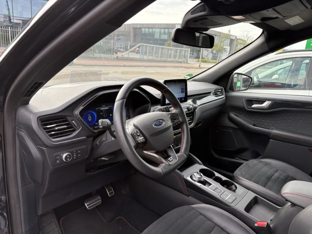 2.5 PHEV ST-Line X